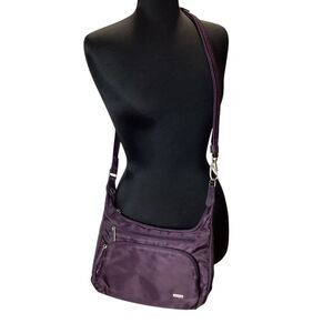 Travelon Anti-Theft Uptown Crossbody Purse Bag Plum Lockable
